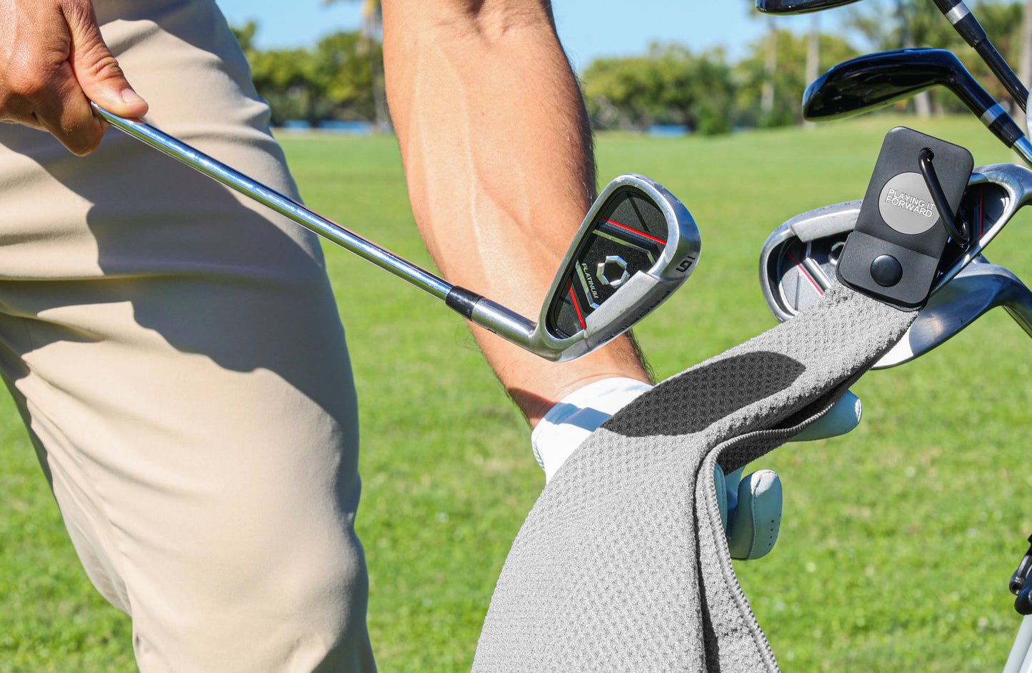 Magnetic Waffle Weave Microfiber Golf Towel with Clip - Gray
