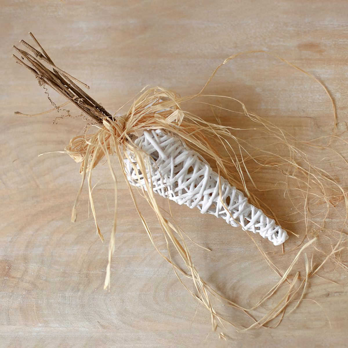 White Willow Carrot -16”