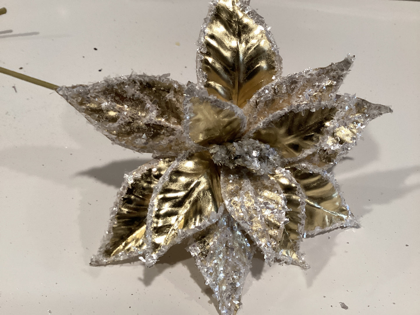 Metallic & Mica Poinsettia Gold 20”