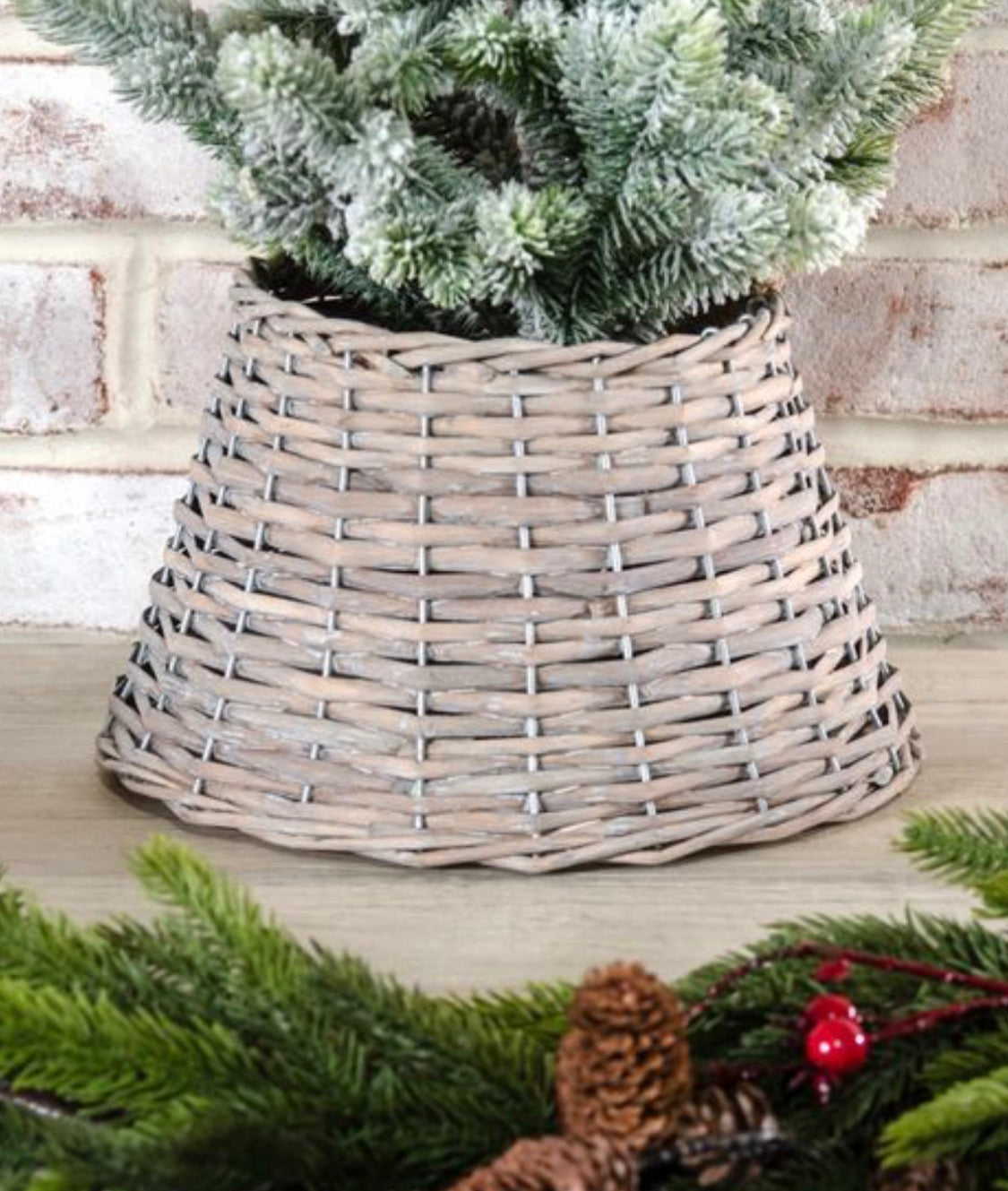 9.8” Diameter Willow Tree Skirt