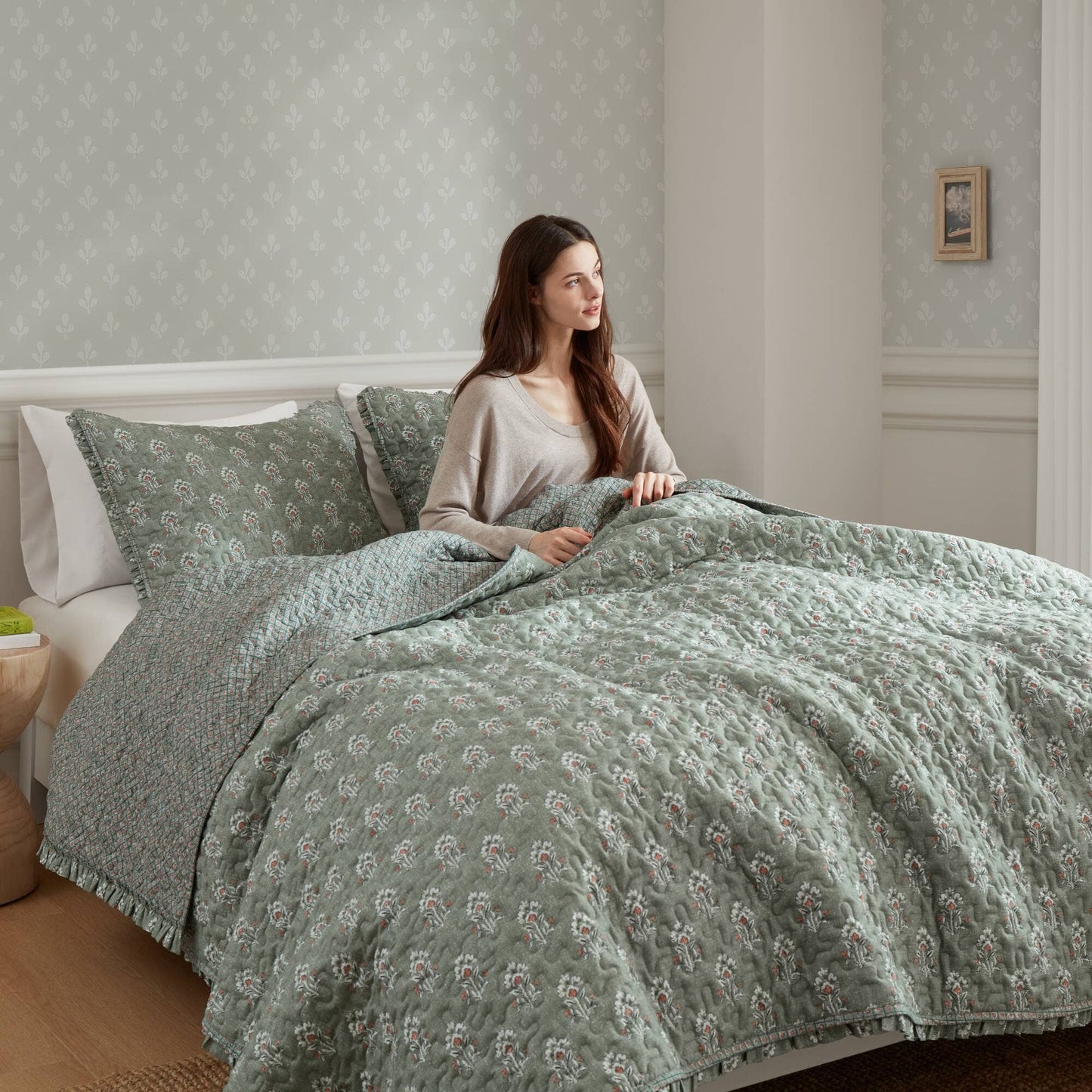 3pc Ruffle Printed Vermicelli Stitched Quilt Set, Sage Green