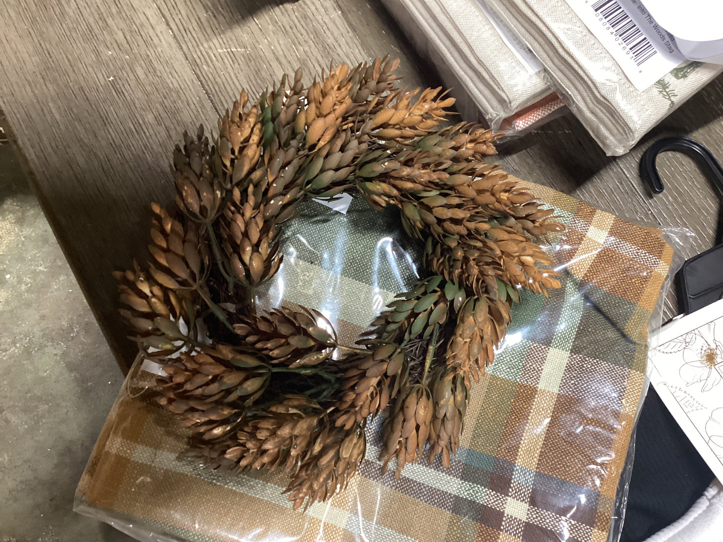 Twig wreath-fall mix hops 10”diameter 3.5” inner