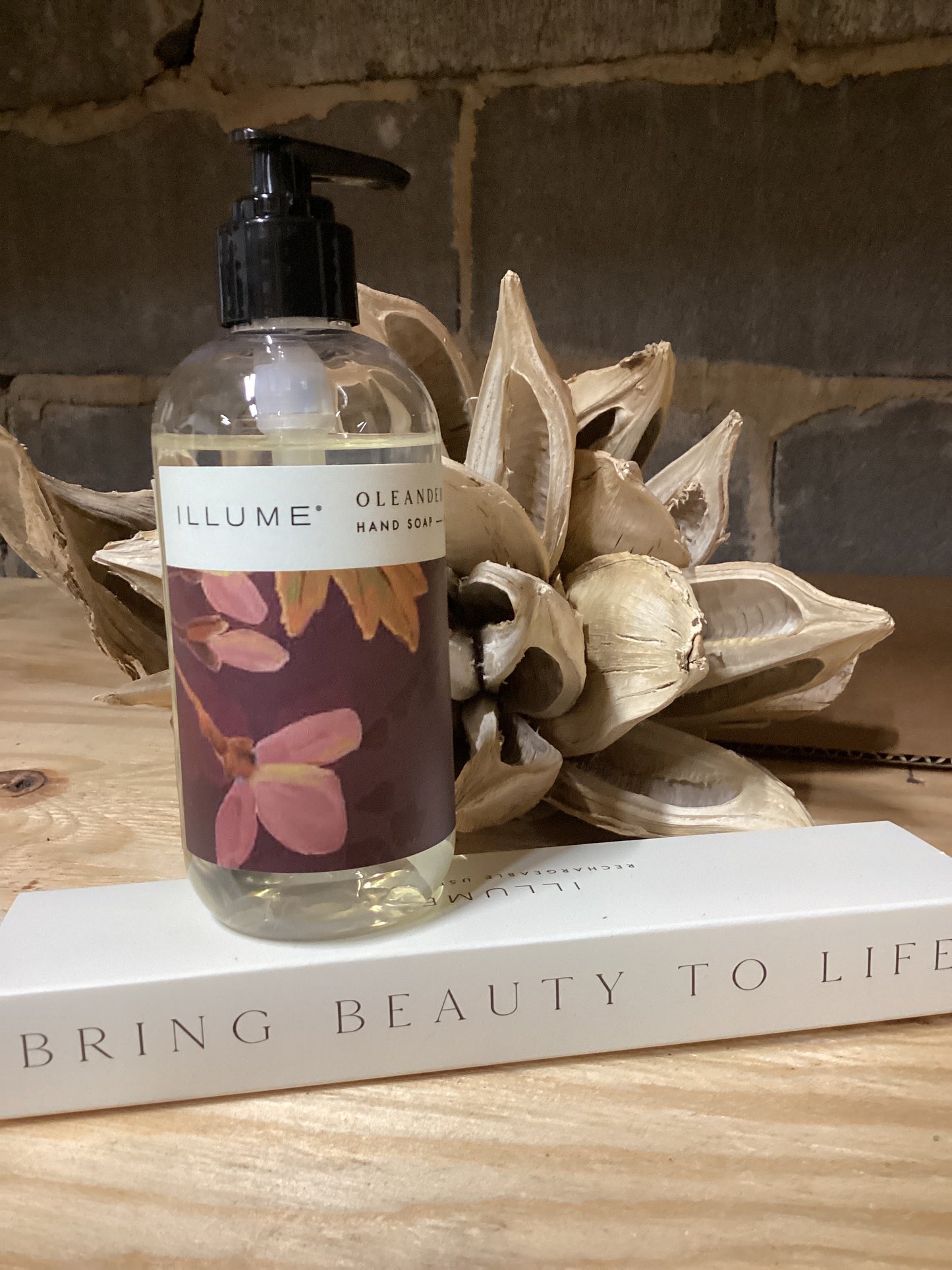 Oleander & Oak Hand Soap 8 fl oz