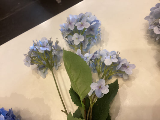 Seeded Hydrangea spray blue 25”
