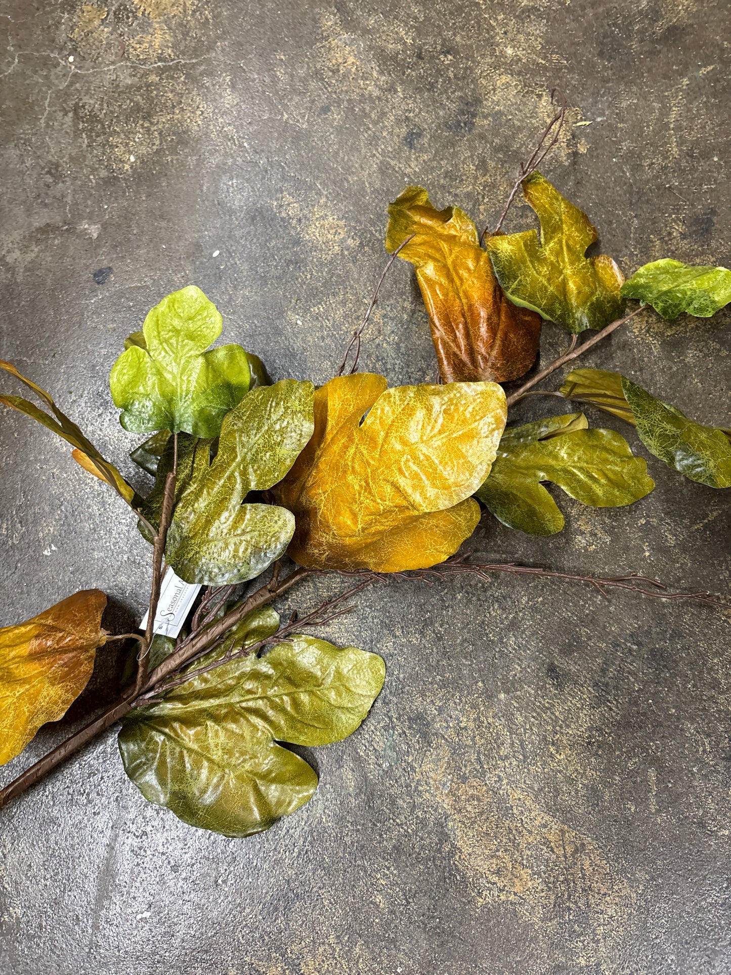 Maple Leaf Spray