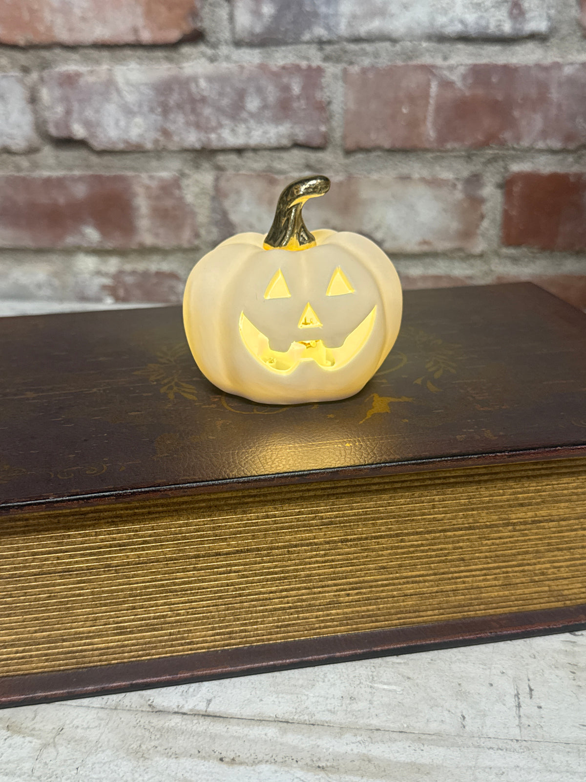 LED Mini Jack-o-Lanterns