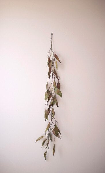 Green Botanica Garland