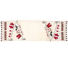 Christmas Clothesline Table Runner