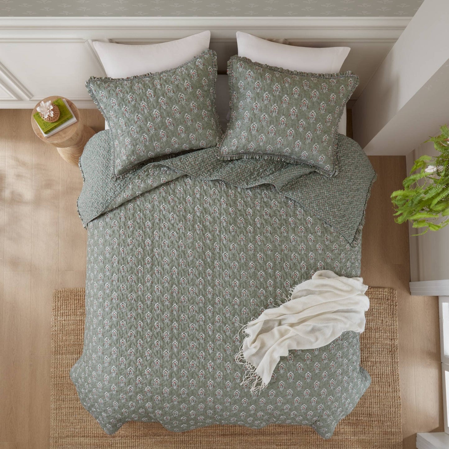 3pc Ruffle Printed Vermicelli Stitched Quilt Set, Sage Green
